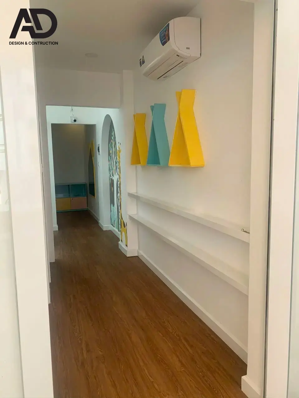 nội thất shop thời trang trẻ em